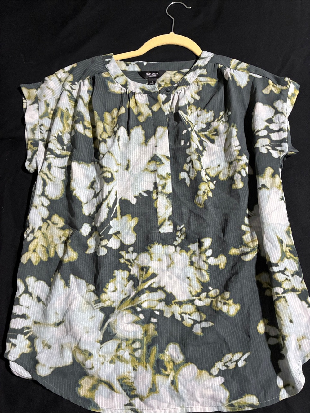 Simply Vera Vera Wang Slate Green Floral Split-Neck Blouse